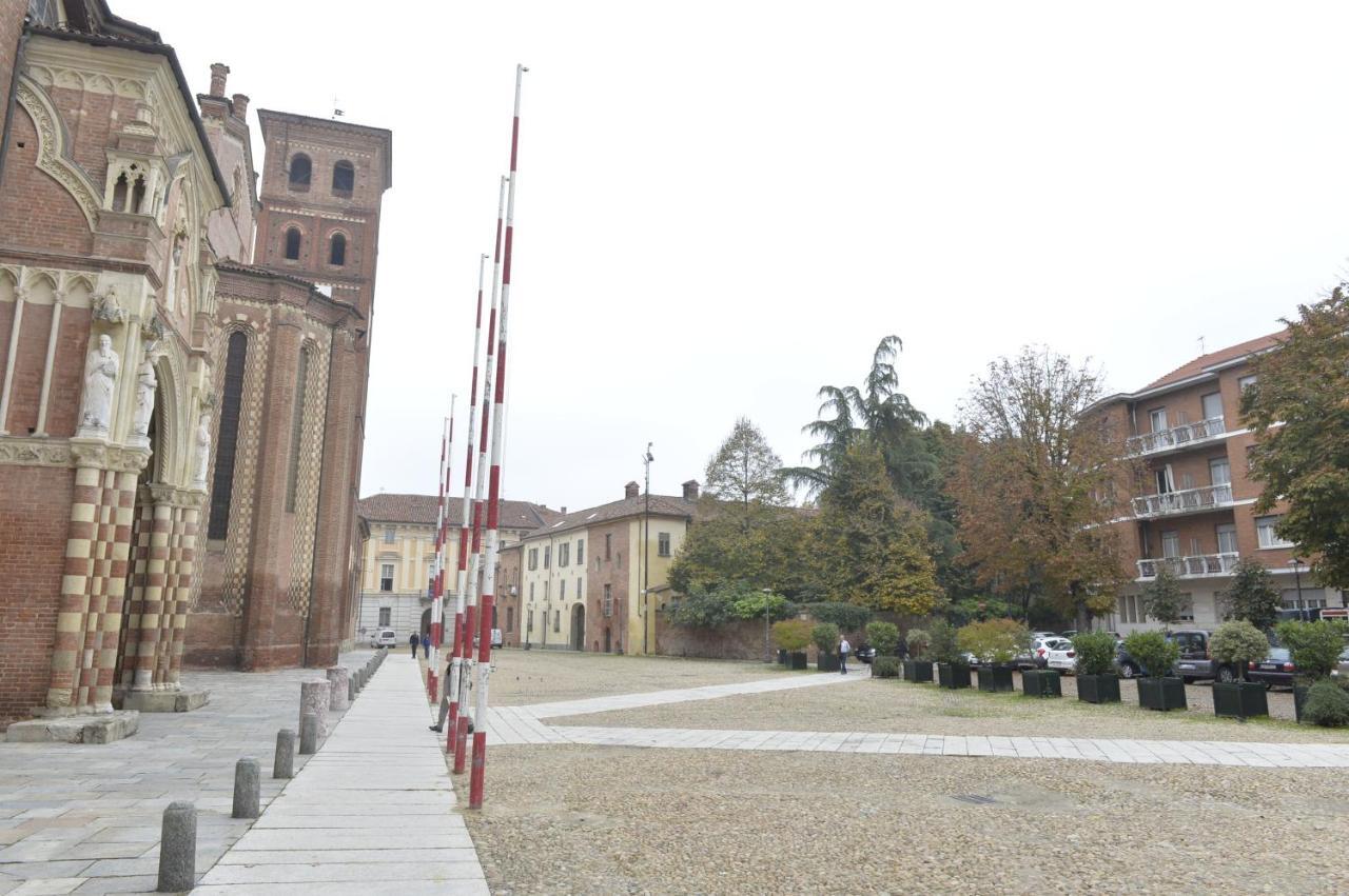 Casa Della Cattedrale * Asti